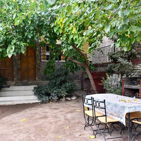 Cabanas El Challao المظهر الخارجي الصورة