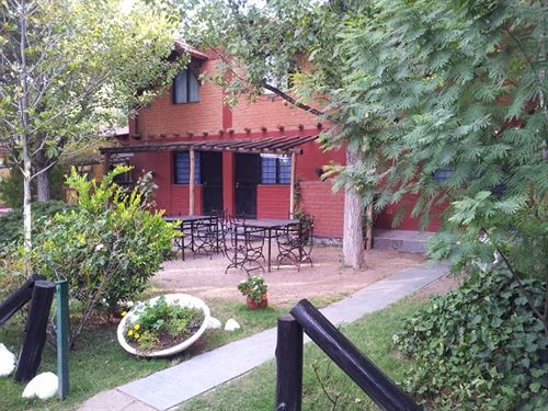 Cabanas El Challao المظهر الخارجي الصورة